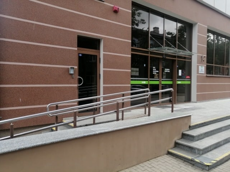 Здание центра обслуживания клиентов в городе Даугавпилс